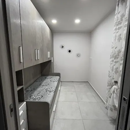 Baciati Dal Sole Апартаменты Катания